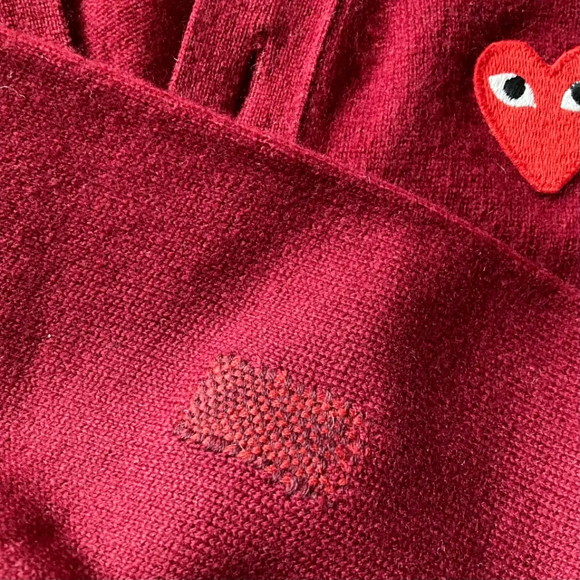 Après réparation 1 — Réparation Maille Comme Des Garçons