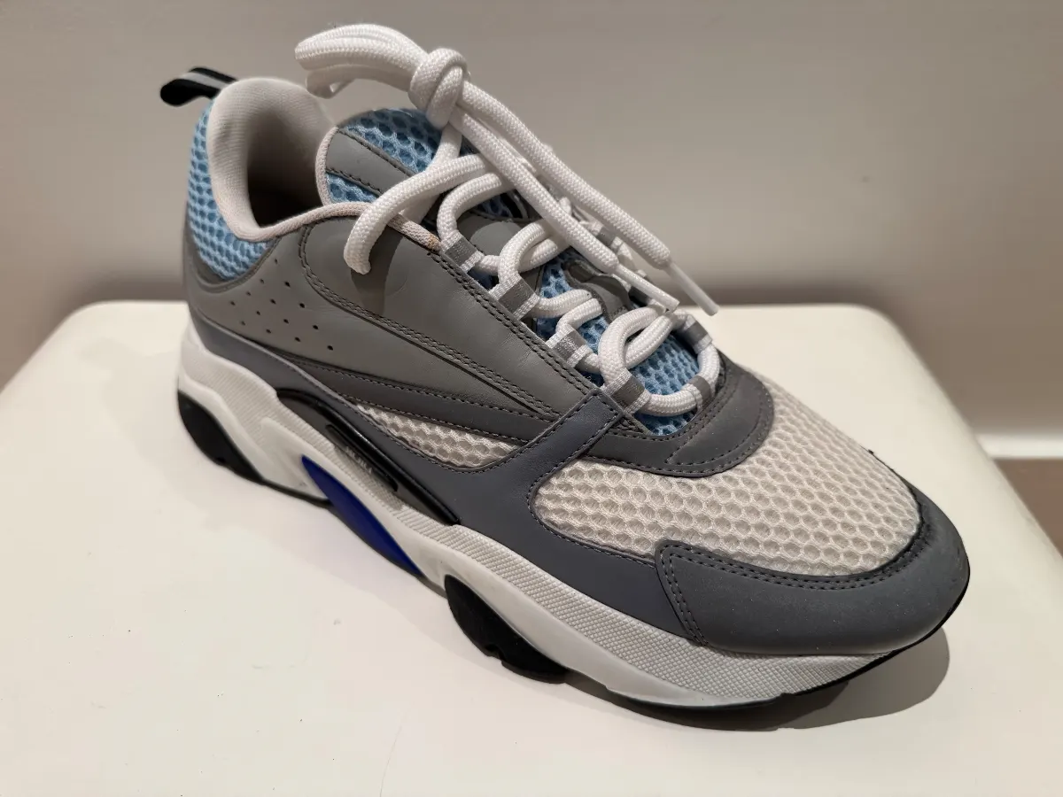 Après réparation 2 — Entretien Sneakers / Baskets Dior