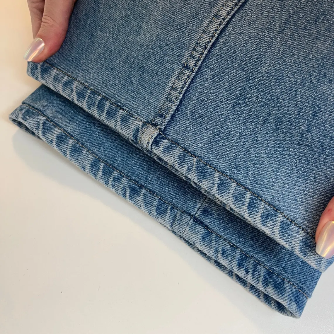 Avant réparation 1 — Retouche Jeans Levi's