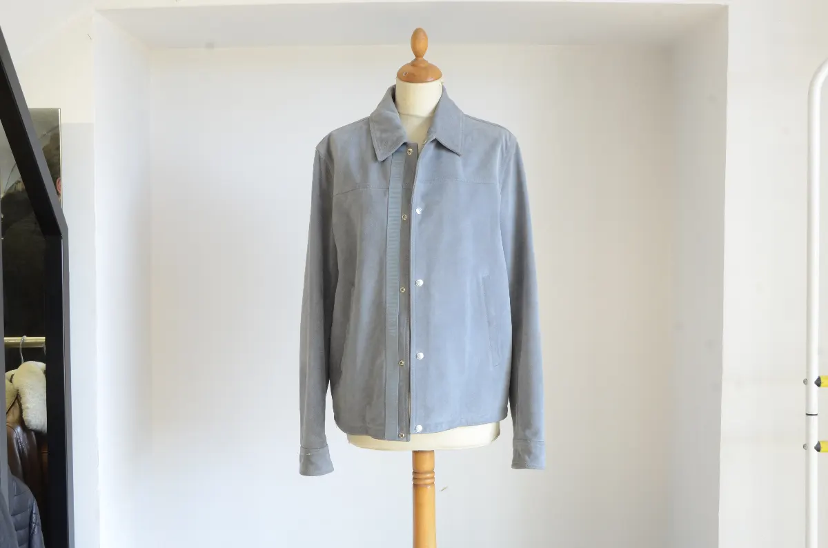 Avant réparation 1 — Retouche Manteau/Veste Dior