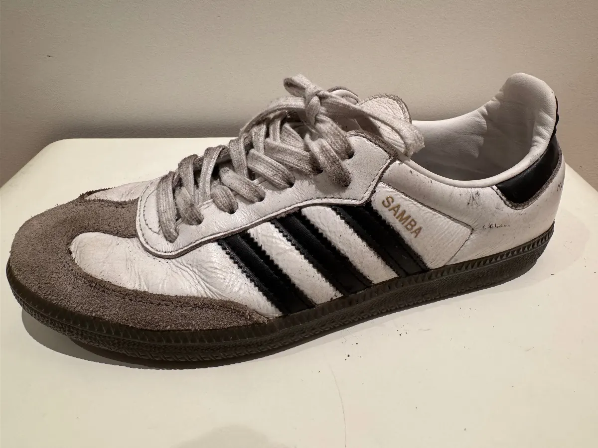 Avant réparation 2 — Entretien Sneakers / Baskets Adidas