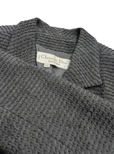 Après réparation 1 — Réparation Manteau/Veste Dior