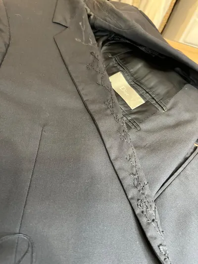 Après réparation 1 — Réparation Manteau/Veste/Trench