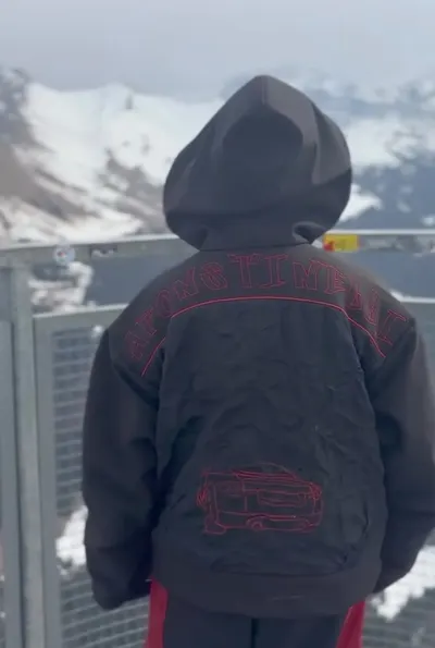 Après réparation 2 — Création sur-mesure Manteau/Veste