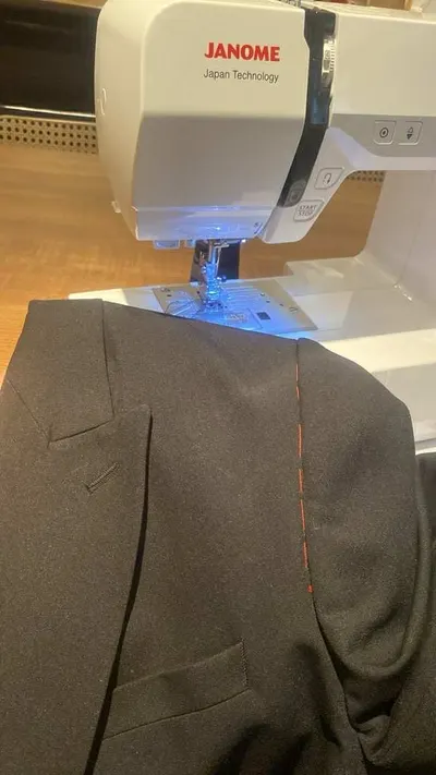 Après réparation 2 — Retouche Manteau/Veste