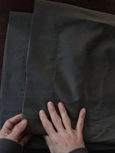 Après réparation 3 — Retouche Pantalon Sœur