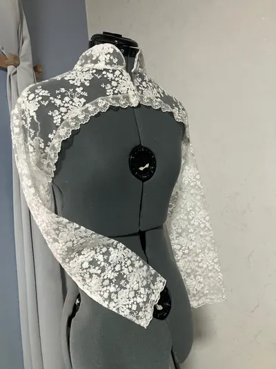 Après réparation 3 — Création sur-mesure Robe de mariée