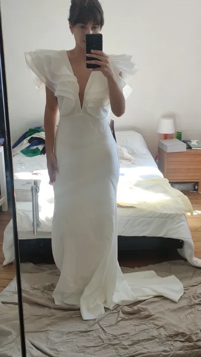 Avant réparation 1 — Retouche Robe de mariée