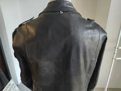 Avant réparation 1 — Réparation Manteau/Veste Schott