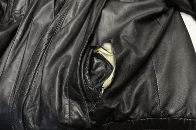 Avant réparation 1 — Réparation Blouson en cuir