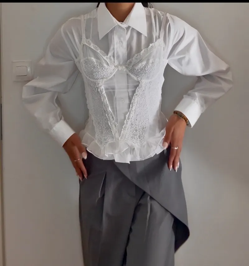Après : Personnalisation Top (chemise, T-shirt, polo, débardeur...) – par NOEMIE FAUCONNIER à Oullins-Pierre-Benite