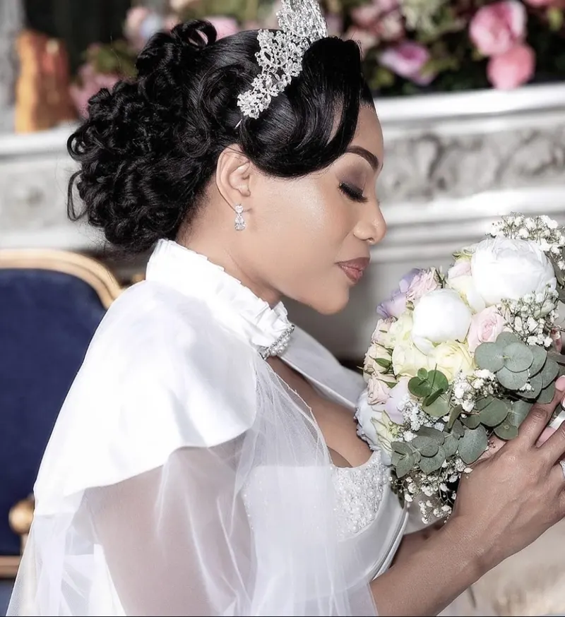 Après : Création sur-mesure Robe de mariée _Autre – par MARION DESFEUX à Conflans-Sainte-Honorine