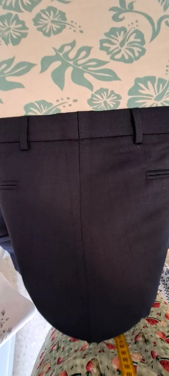Après : Retouche Pantalon Celio – par Fil-Roze, Zohra sur RDV à MONTPELLIER