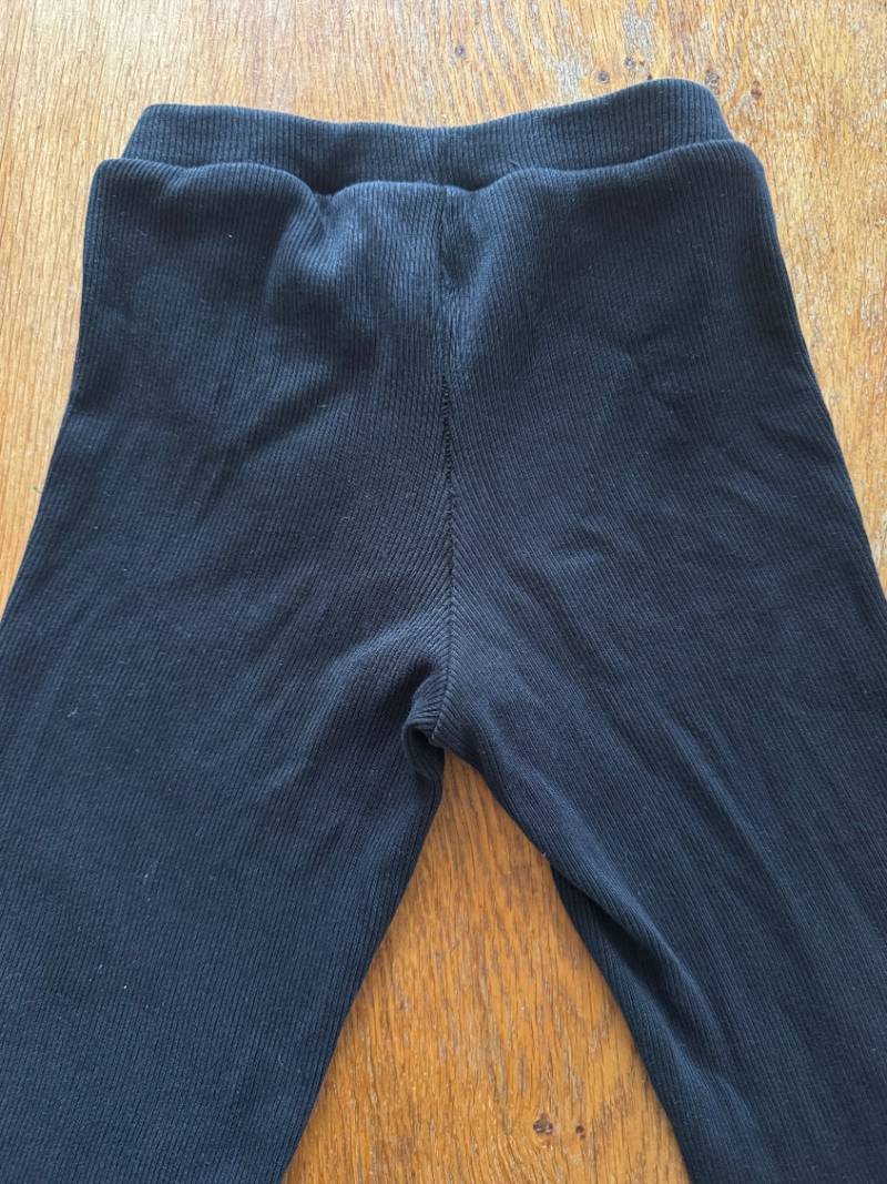 Après : Réparation Pantalon – par Retoucherie Villiers à Paris