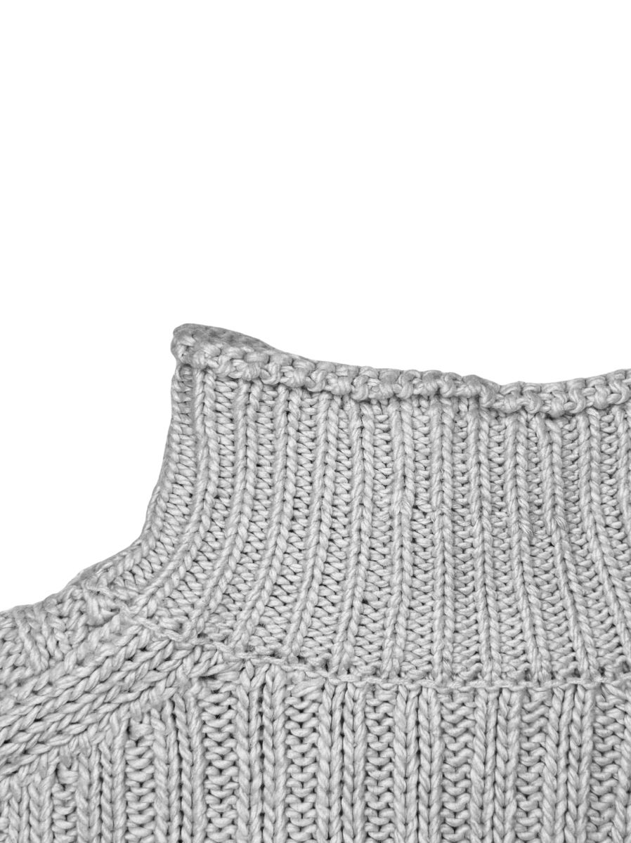 Après : Réparation Maille (pull, gilet...) _Autre – par Clarsy Reparation à Paris