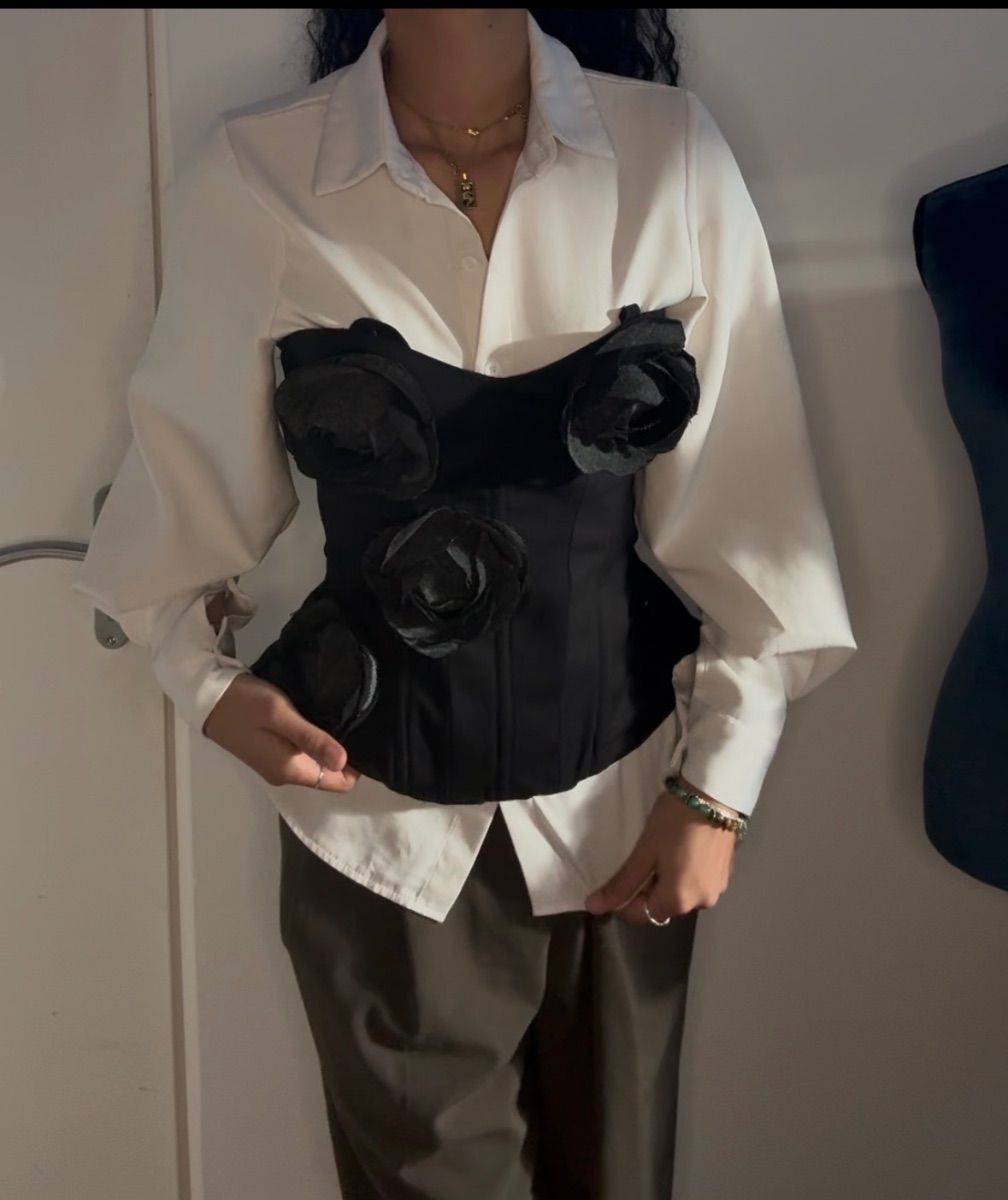 Après : Création sur-mesure Top (chemise, T-shirt, polo, débardeur...) – par NOEMIE FAUCONNIER à Oullins-Pierre-Benite
