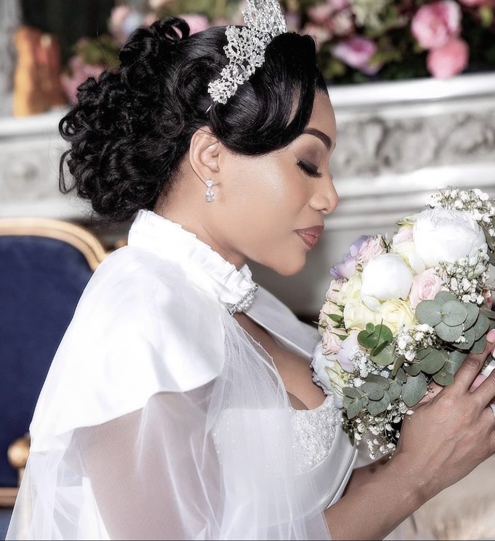 Après : Création sur-mesure Robe de mariée _Autre – par MARION DESFEUX à Conflans-Sainte-Honorine