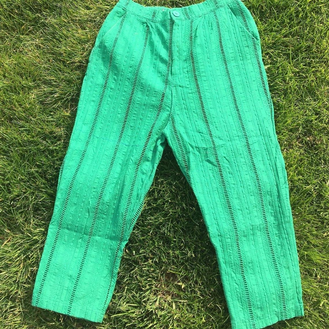 Pantalon – à Paris