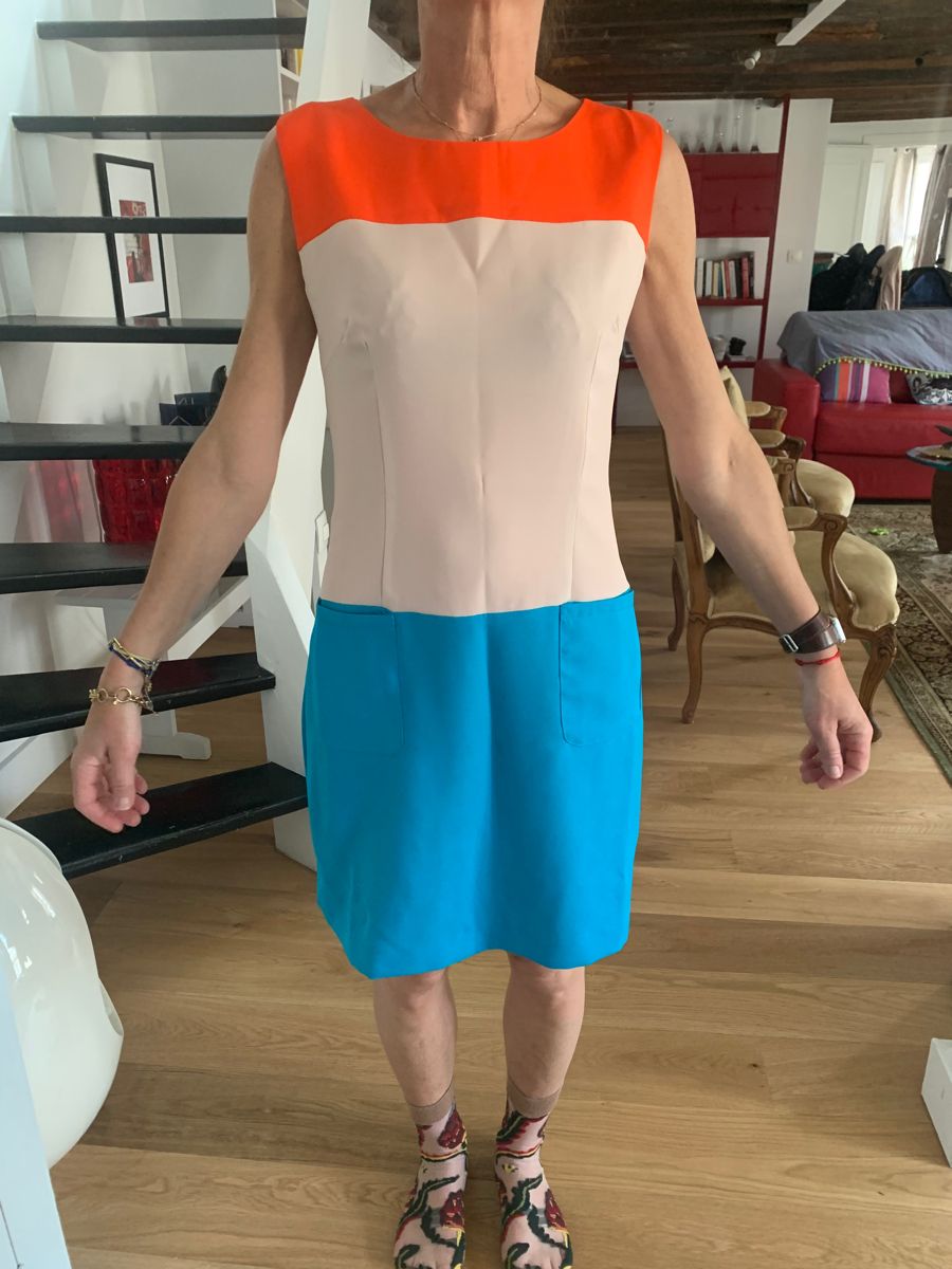 Robe / Jupe / Combi / Short – à Paris