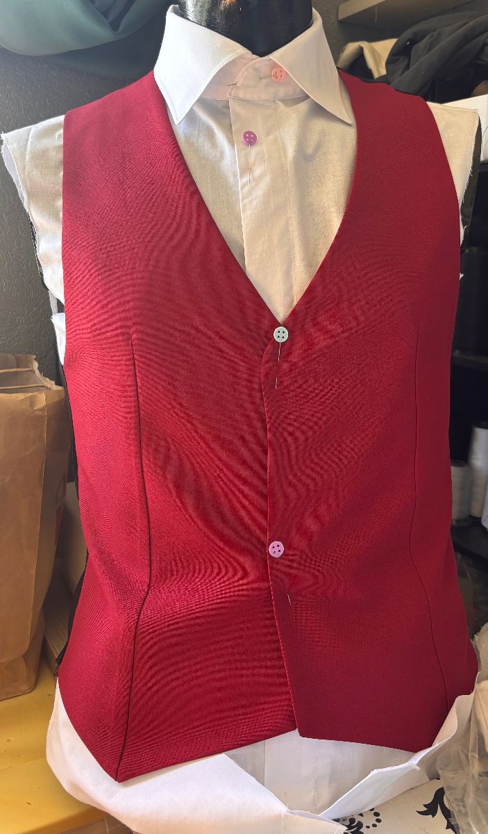 Top (chemise, T-shirt, polo, débardeur...) – à Neuilly-sur-Marne
