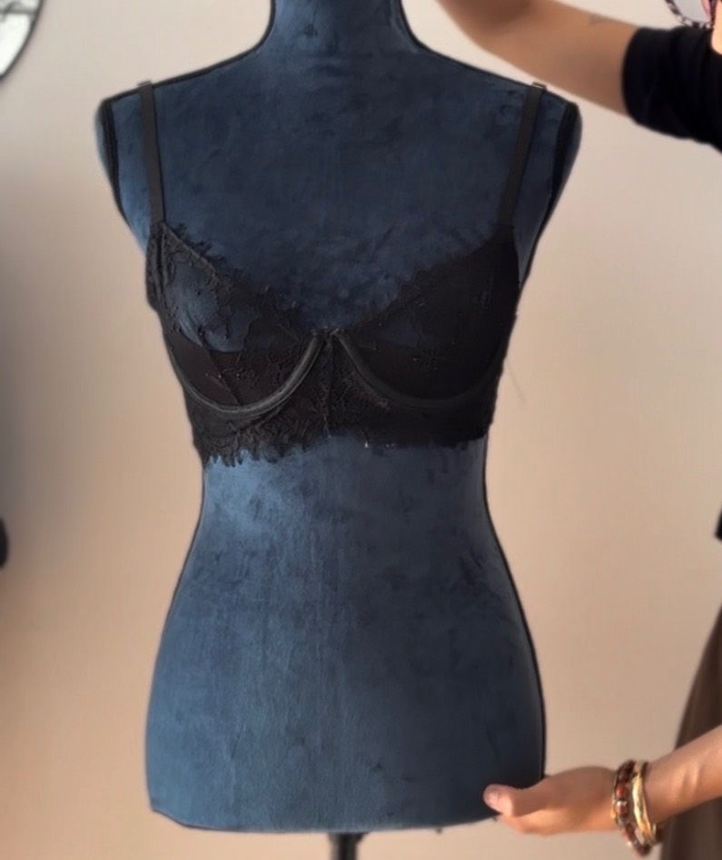 Avant : Personnalisation Top (chemise, T-shirt, polo, débardeur...) – par NOEMIE FAUCONNIER à Oullins-Pierre-Benite