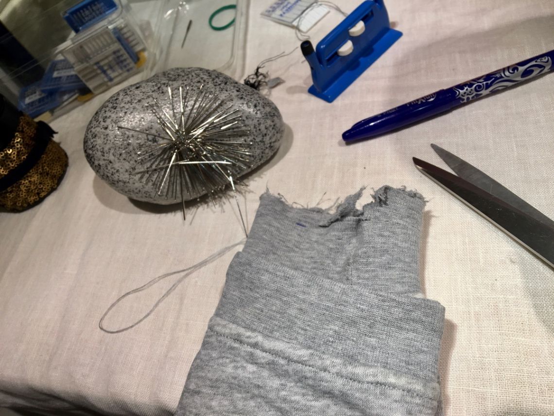 Avant : Réparation Top (chemise, T-shirt, polo, débardeur...) – par Miss.sankett Paris à Paris
